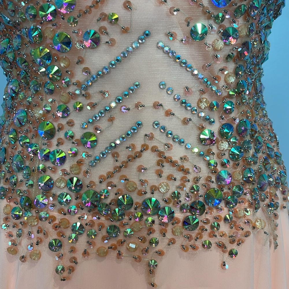 Nina Couture - The Vanessa - Picture 12 of 17